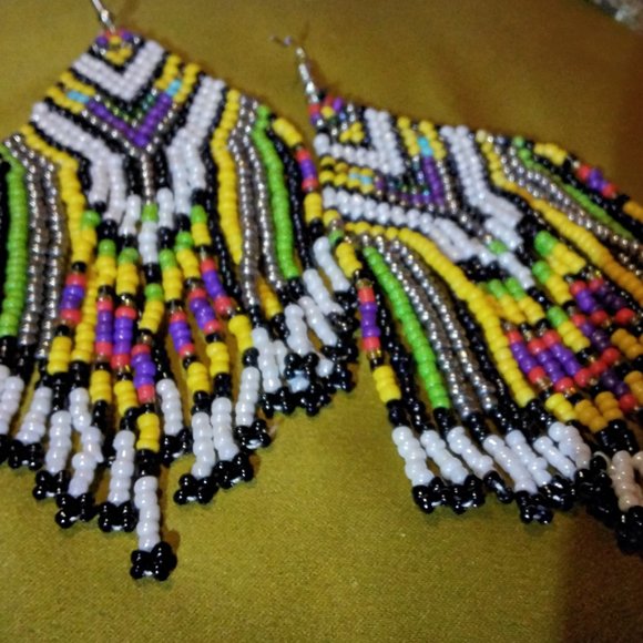 NEW! Beautiful Best Beaded Fringe Earrings - FRINGE BEAD EARRINGS - Picture 4 of 7